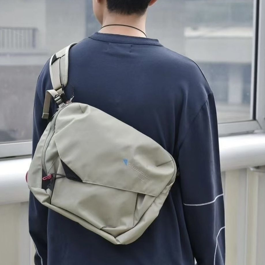 8L Outdoor Messenger Bag Large - Cycling To Commute recension och pris